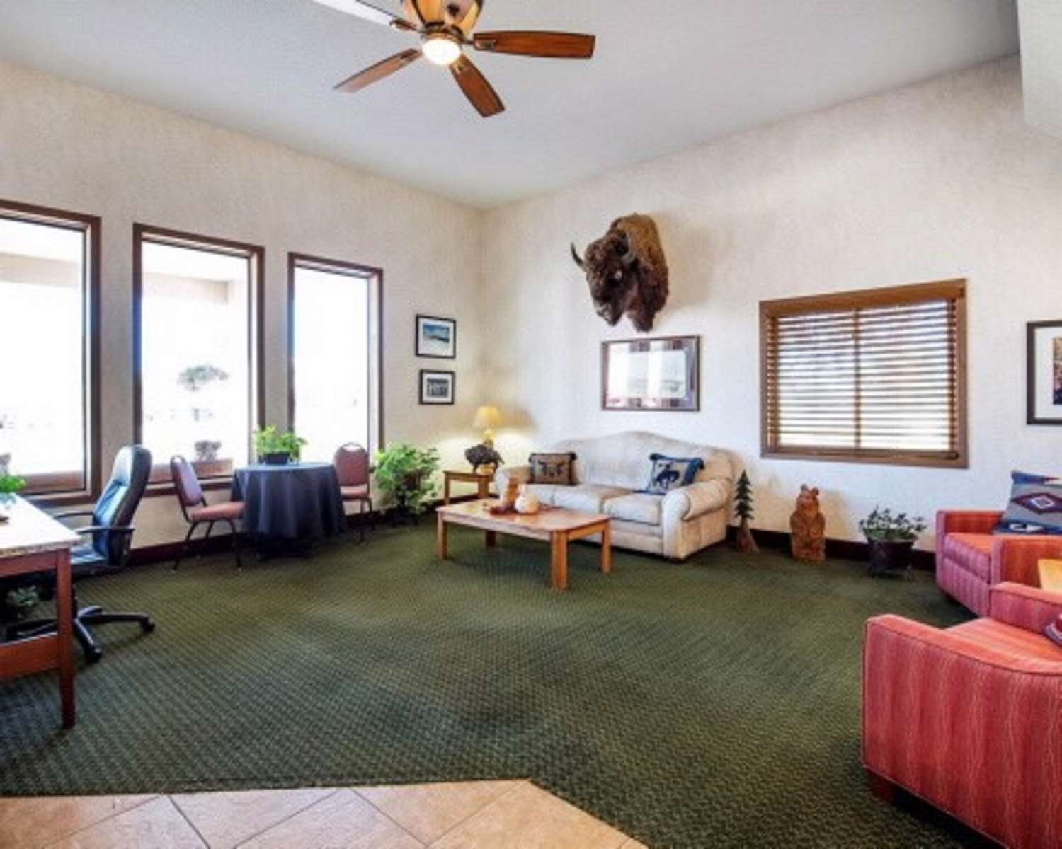 Hotel Surestay By Western Buffalo