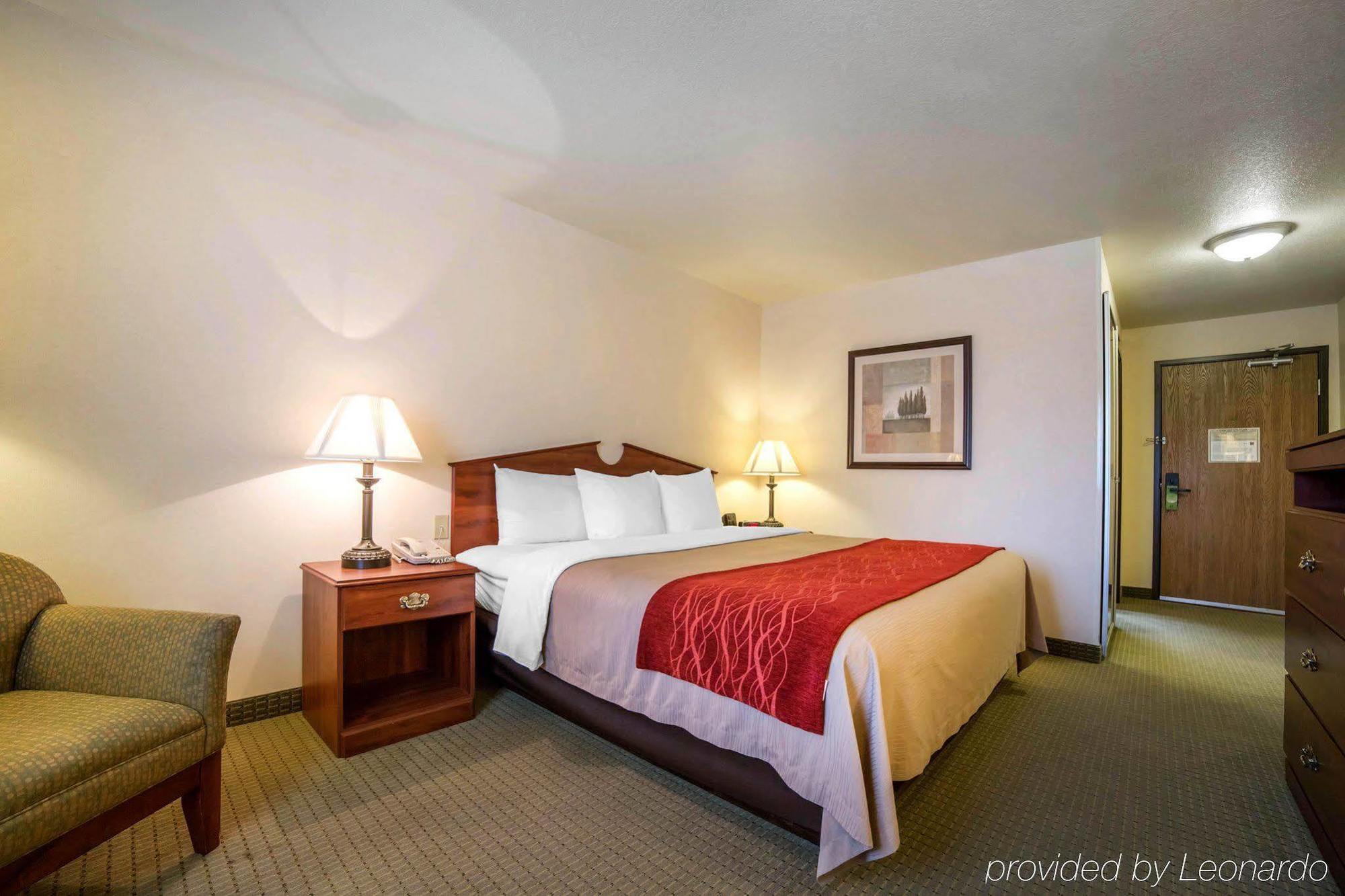 Surestay By Western 3*