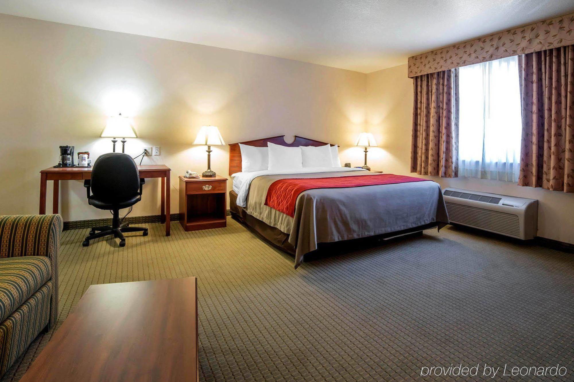 Surestay By Western Hotel 3*